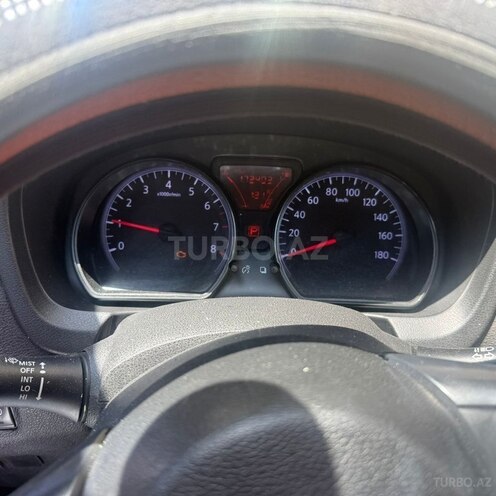 Nissan Note-4