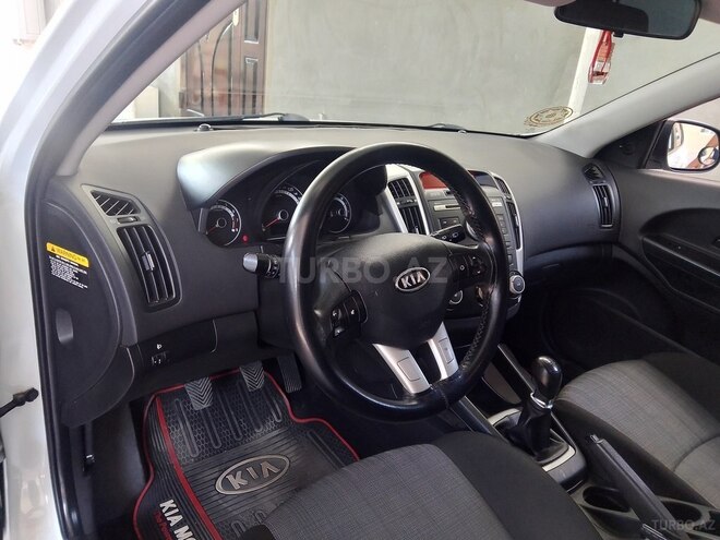 Kia Ceed SW-3