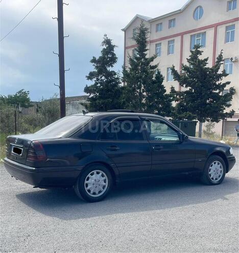 Mercedes C 200-8