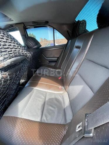 Mercedes C 200-10