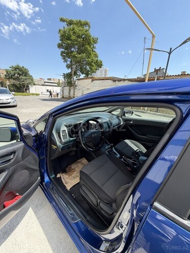 Kia Forte-11