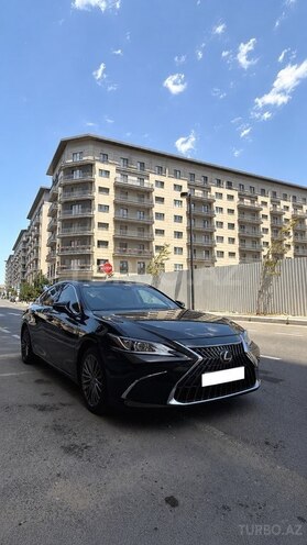 Lexus ES 300h-6