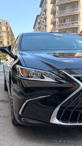Lexus ES 300h-10
