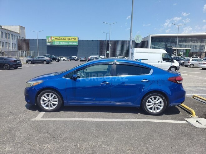 Kia Forte-13