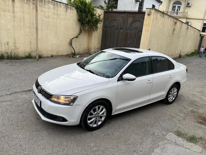 Volkswagen Jetta-15