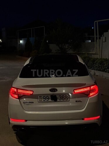 Kia Optima-2