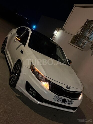 Kia Optima-13