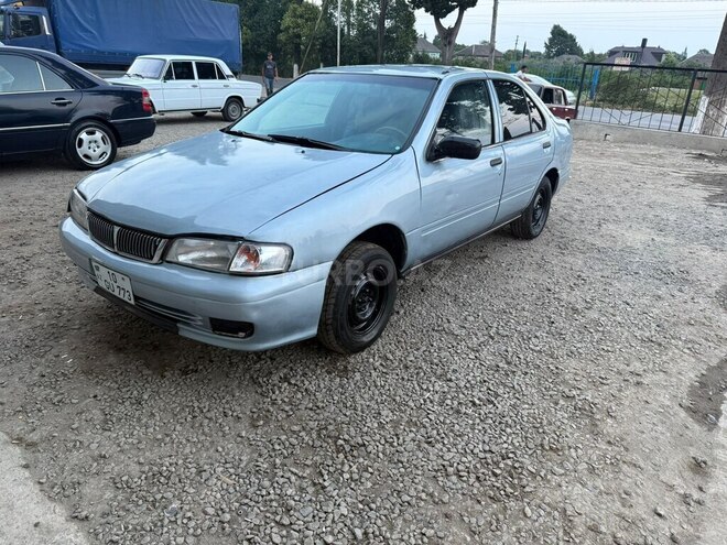 Nissan Sunny-3
