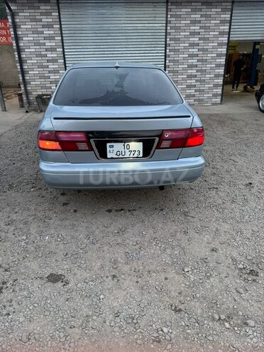 Nissan Sunny-5