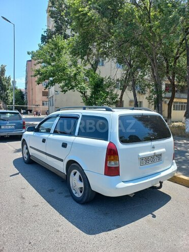 Opel Astra-3