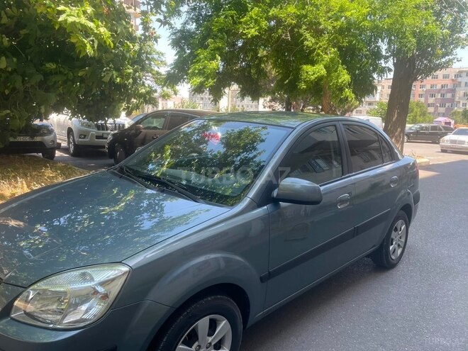 Kia Rio-4