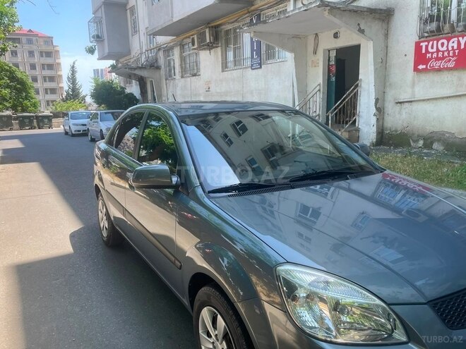 Kia Rio-3