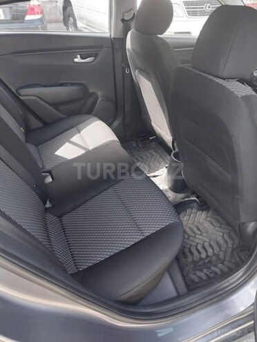 Kia Rio X-Line-7