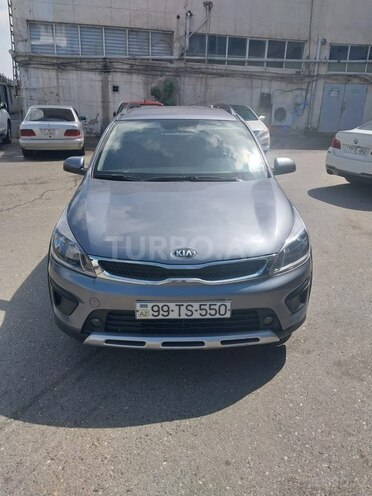 Kia Rio X-Line-1