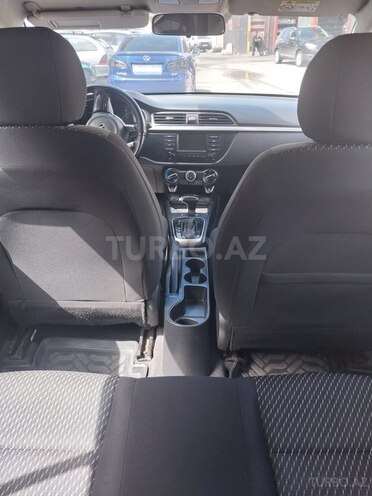 Kia Rio X-Line-6