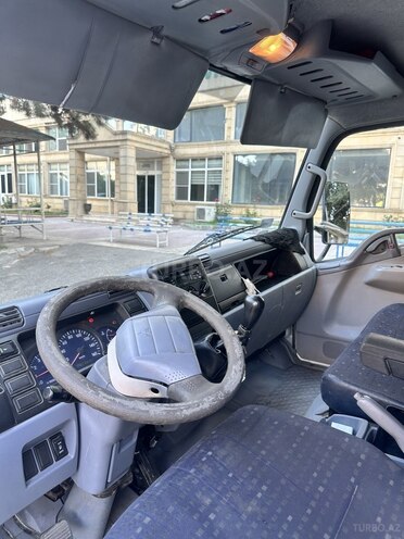 Mitsubishi Fuso Canter-3