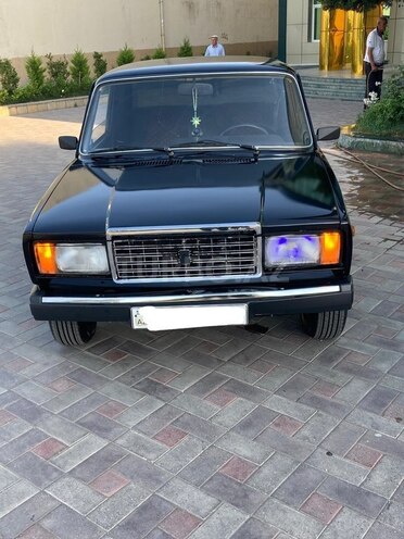 LADA (VAZ) 2107-5