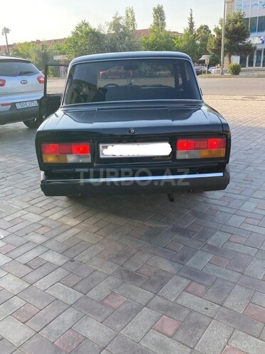 LADA (VAZ) 2107-4