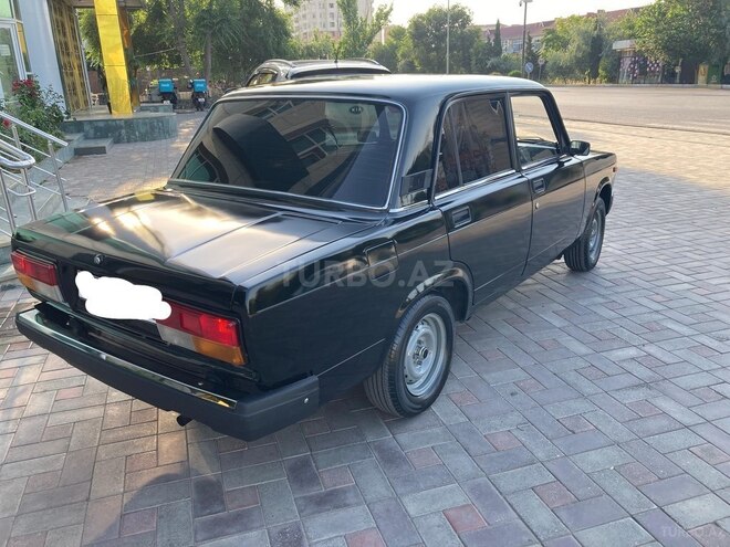 LADA (VAZ) 2107-3