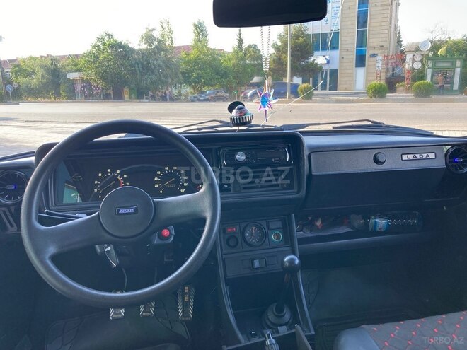 LADA (VAZ) 2107-10