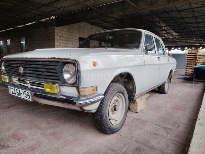 GAZ 24 "Volga"-9