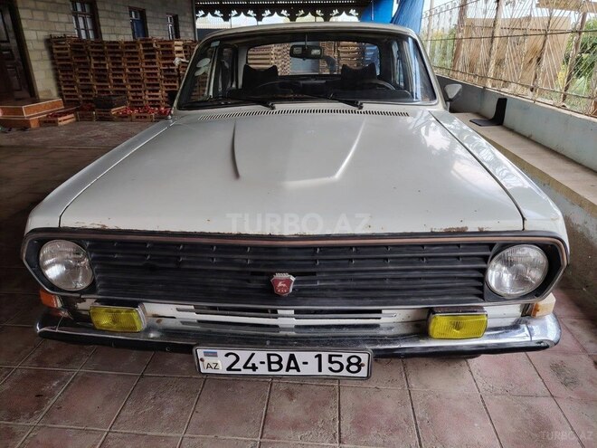 GAZ 24 "Volga"-1