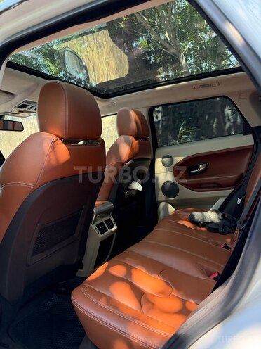 Land Rover RR Evoque-13