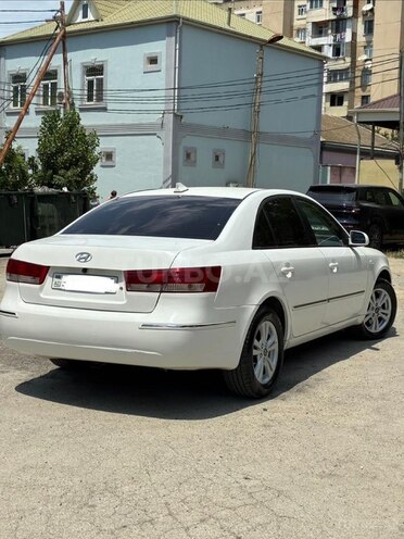 Hyundai Sonata-6
