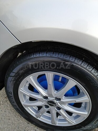 Toyota Corolla Fielder-3