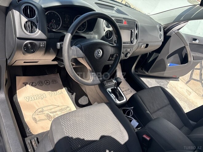 Volkswagen Tiguan-8