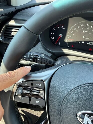 Kia Sorento-11