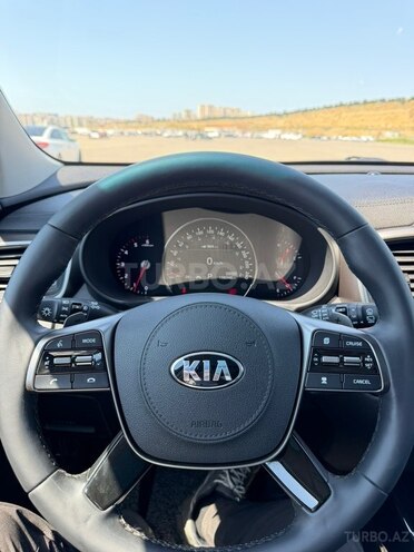 Kia Sorento-8
