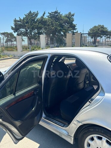 Mercedes C 240-11