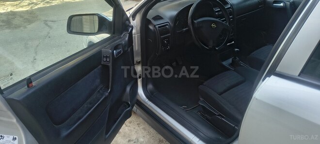 Opel Astra-7