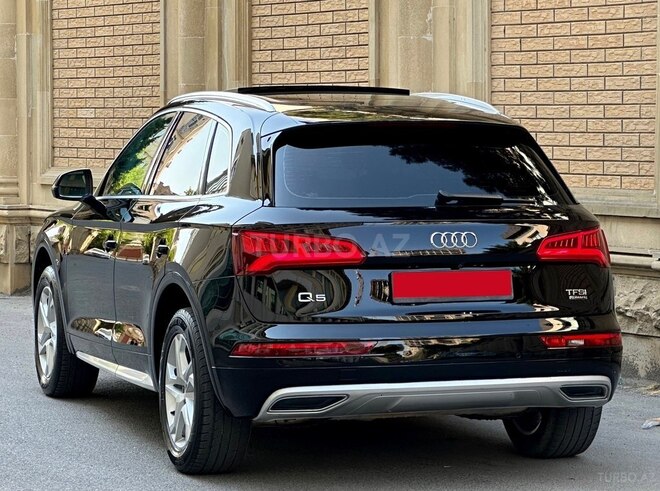 Audi Q5-5
