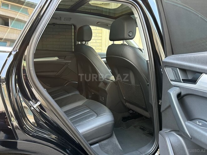 Audi Q5-10