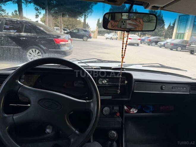 LADA (VAZ) 2107-9