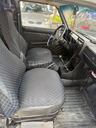 LADA (VAZ) 2107-4