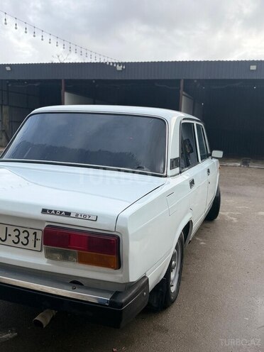 LADA (VAZ) 2107-11