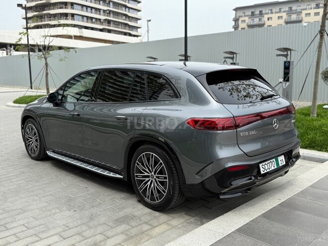 Mercedes EQS 580 4MATIC-5
