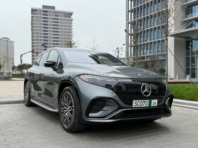 Mercedes EQS 580 4MATIC-10