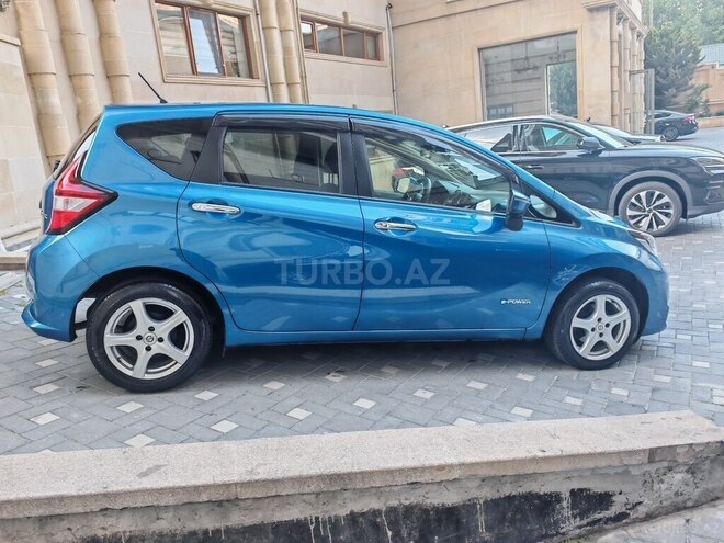 Nissan Note-3