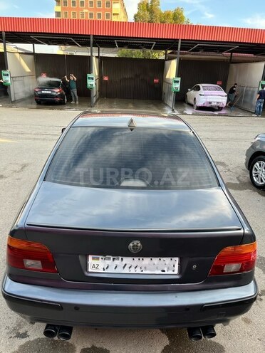 BMW 523-3