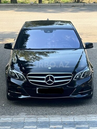 Mercedes E 200-1