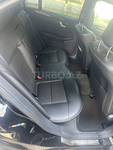Mercedes E 200-6
