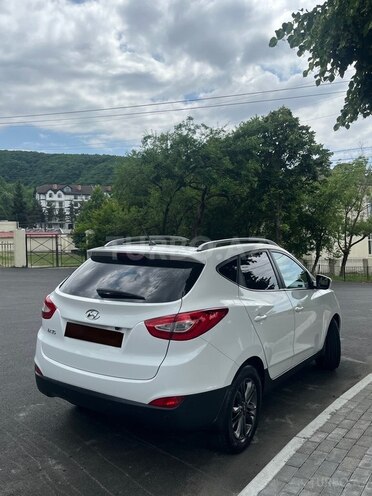 Hyundai ix35-4