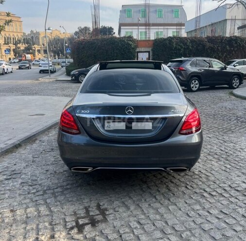 Mercedes C 300-4