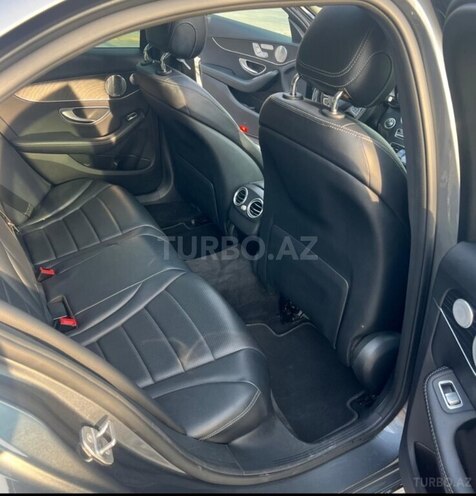 Mercedes C 300-16