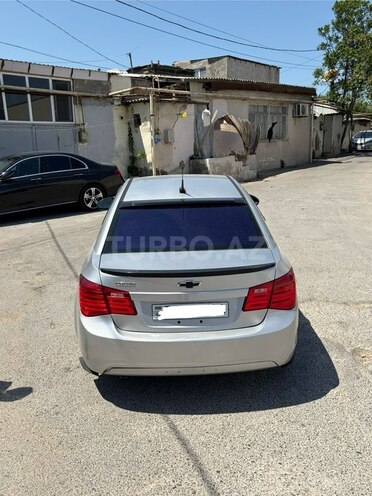 Chevrolet Cruze-4