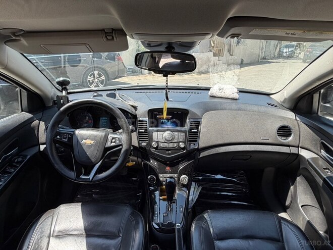 Chevrolet Cruze-7